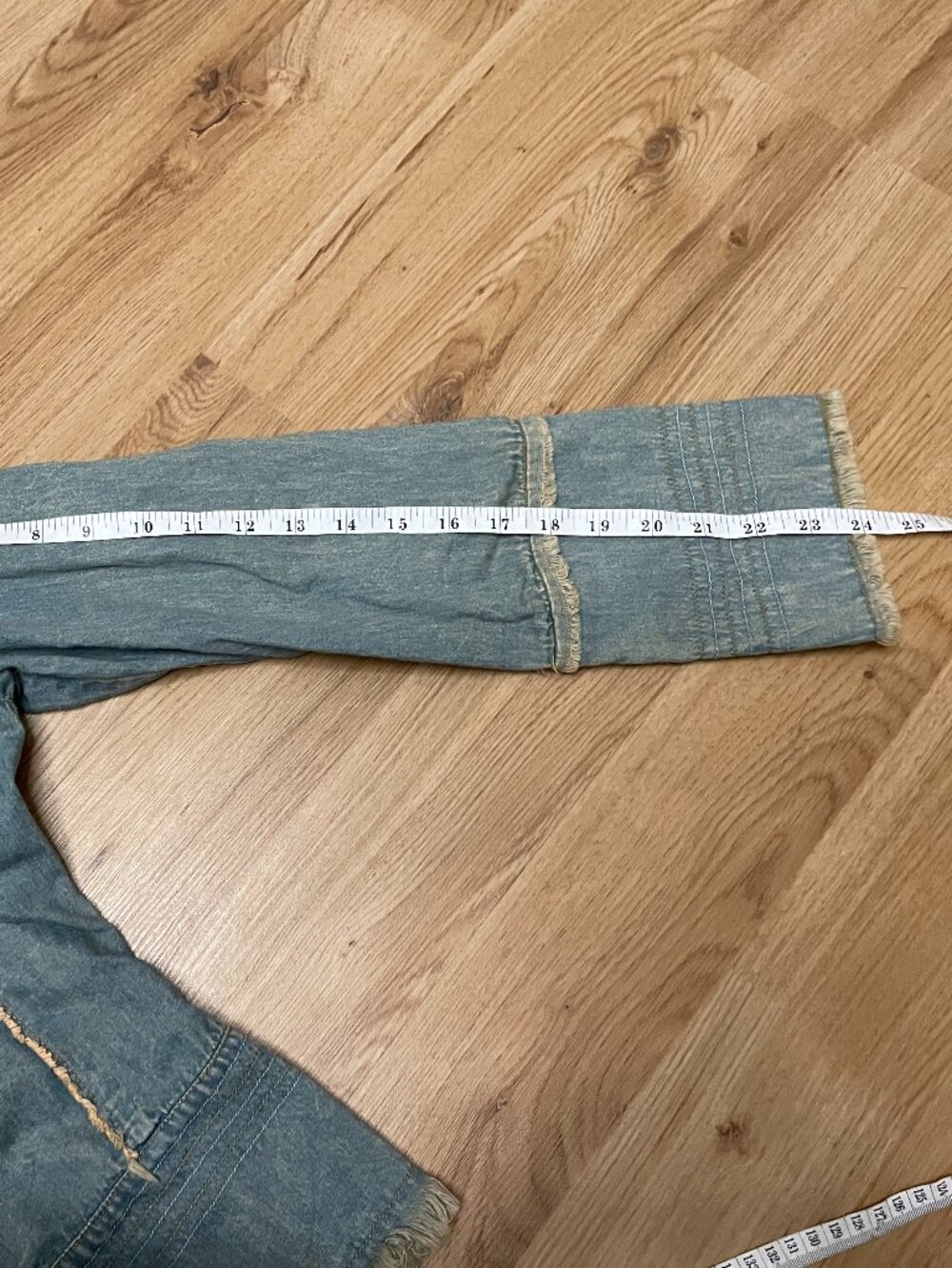 jacket - Picture 4 of 5
